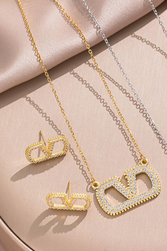 Valentino Stone Set