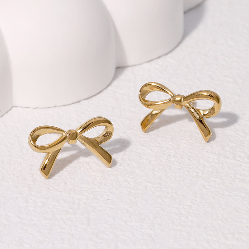 Trendy Bow Study Earring