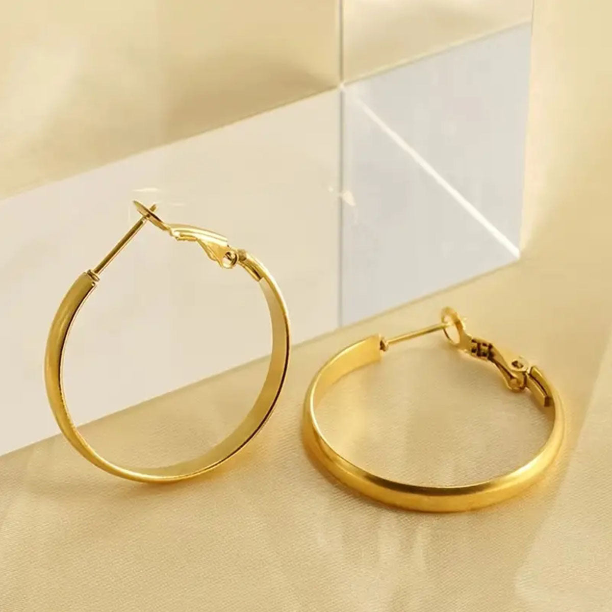 Round Hoop Earring