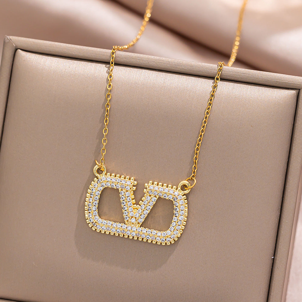 Valentino Stone Set