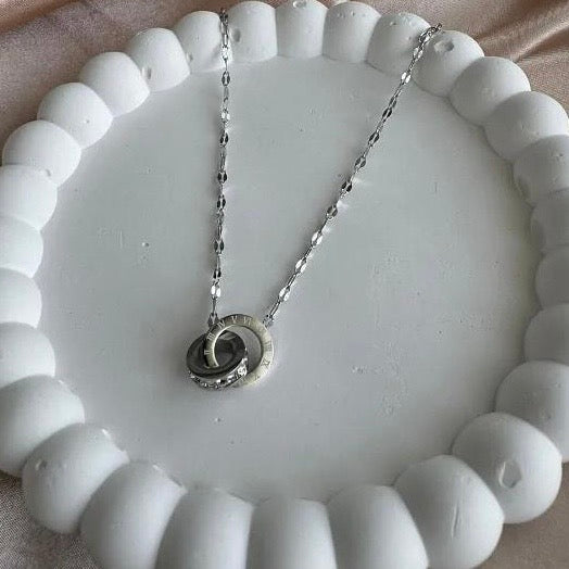 Roman Necklace