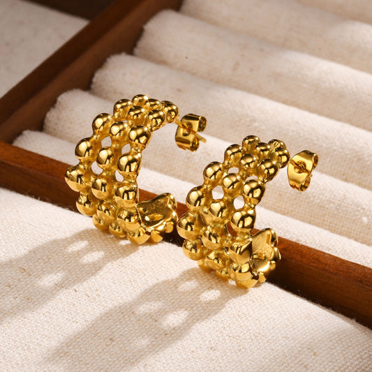 Classic Curve Earring